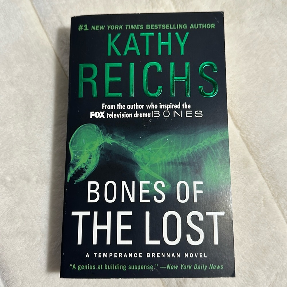 🤩3/$14🤩 bones of the lost